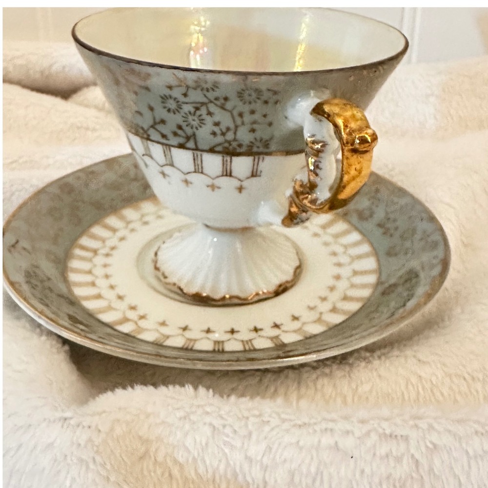 Napcoware‎ Tea Cup Saucer Set  Blue Gold Good C-7215 Iridescent Footed Vintage